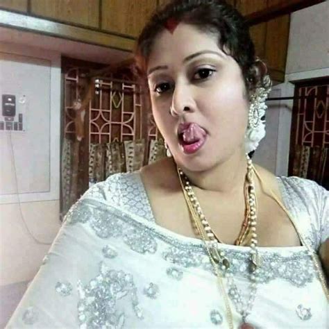 new desi aunty xxx|Desi Aunty New Videos